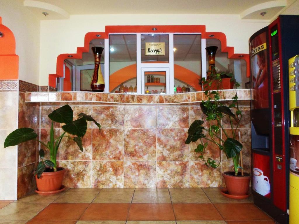 Hotel Orizont Szucsáva Kültér fotó